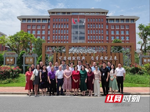 mmexport1656384400372~01_mh1656384740946(1).jpg mmexport1656384400372~01_mh1656384740946(1).jpg