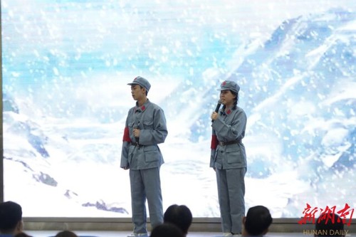 金沙集团1862cc:诵读红色经典 弘扬红色精神