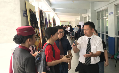 1.了解莱西姆大学的就业模拟招聘_副本 1.了解莱西姆大学的就业模拟招聘_副本